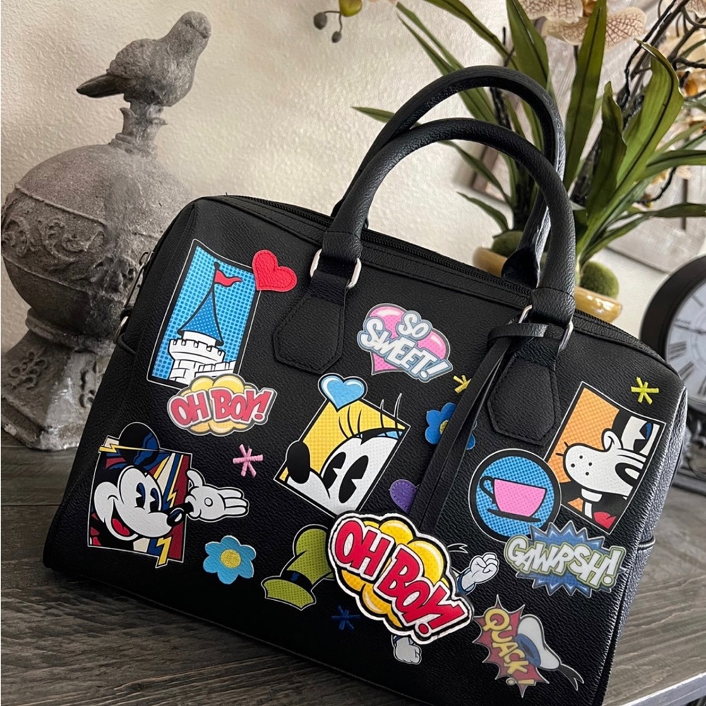 Disney Duffle Bag - Picture 7 of 9